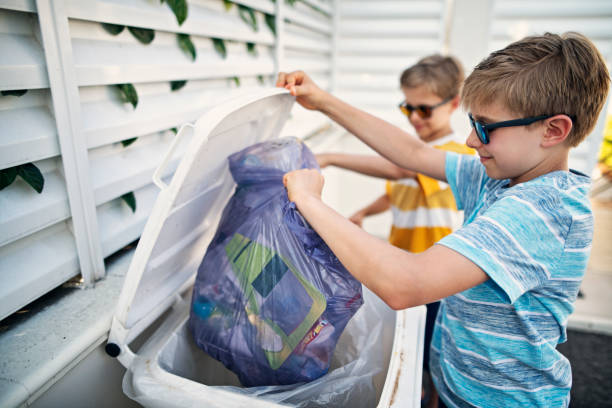 Best Yard Waste Removal  in Fairfax, MN